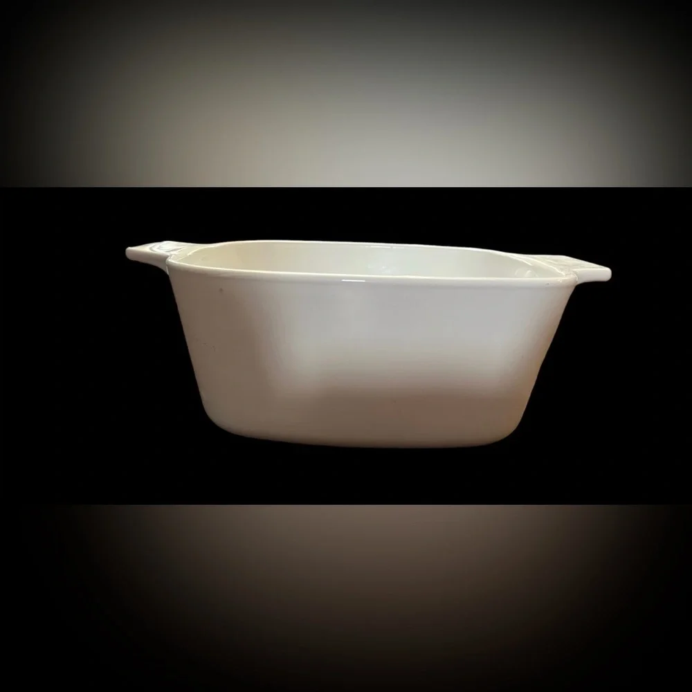 Corningware A-1 1/2-B white bakeware dish 1 1/2 quarts